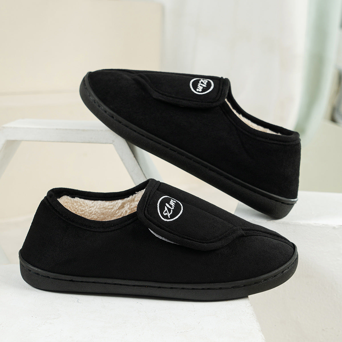 Tap SoS Grip Slippers: Warm, Non-Slip, Easy-Close